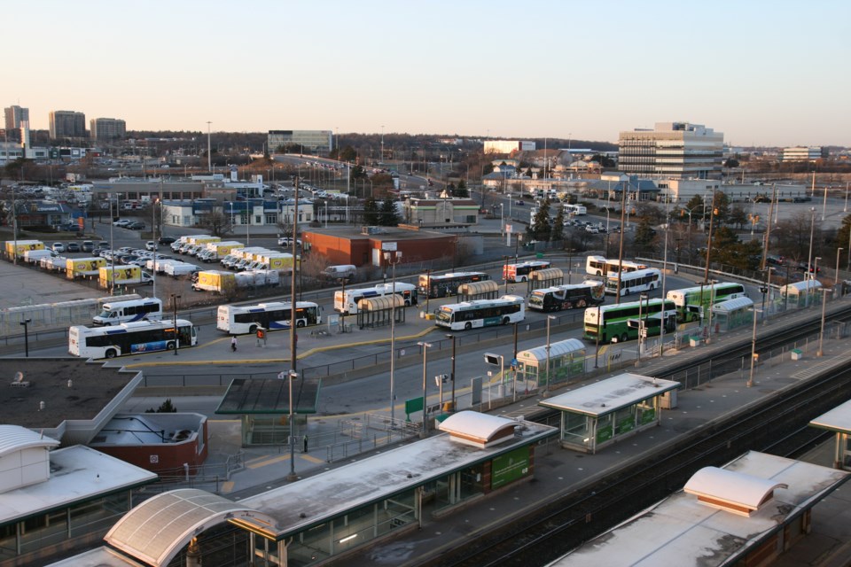 Oakville GO Station overview with Oakville Transit Buses